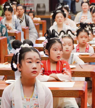 汉长安城未央宫遗址汉礼2